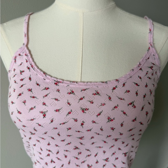 PINK Victoria's Secret Light Pink Floral Cotton Camisole/ Top- M - Picture 2 of 7